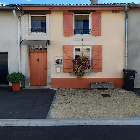 Maison De Caractere Peripherie Verdun *